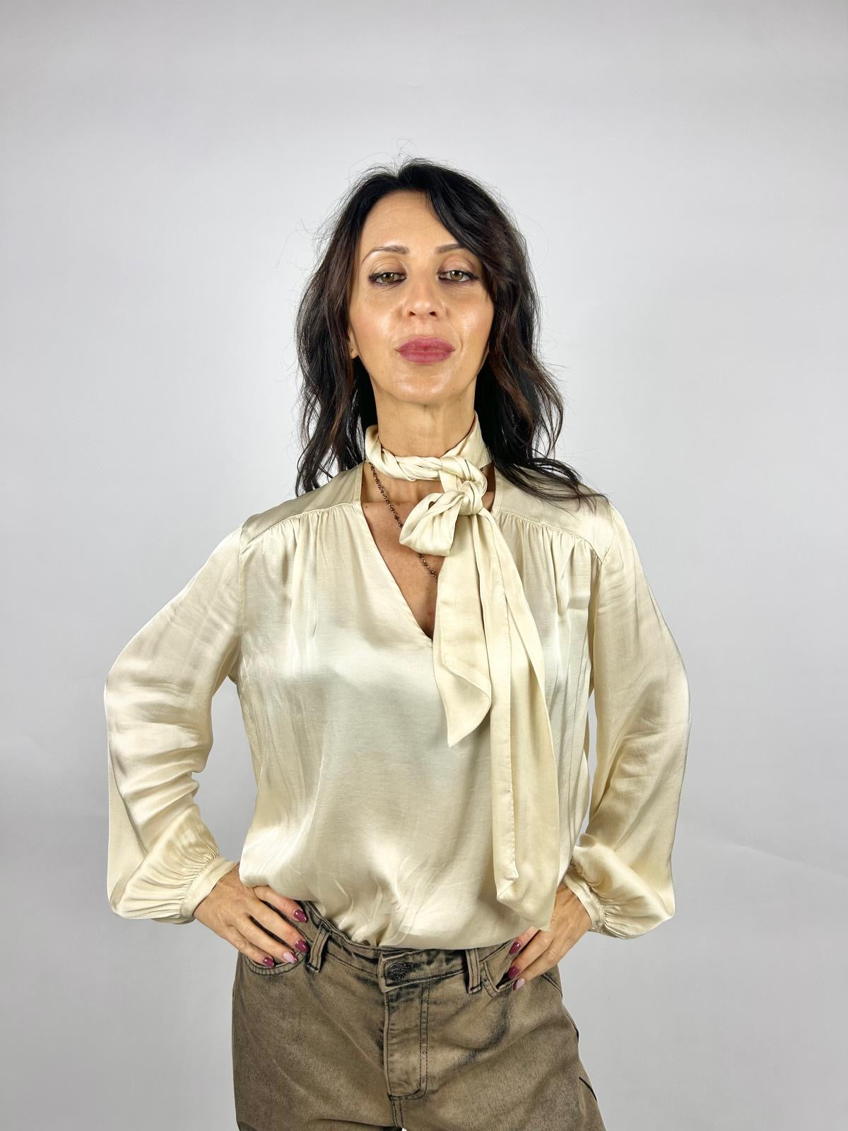 Blusa Laccio, Panna - Manila Grace