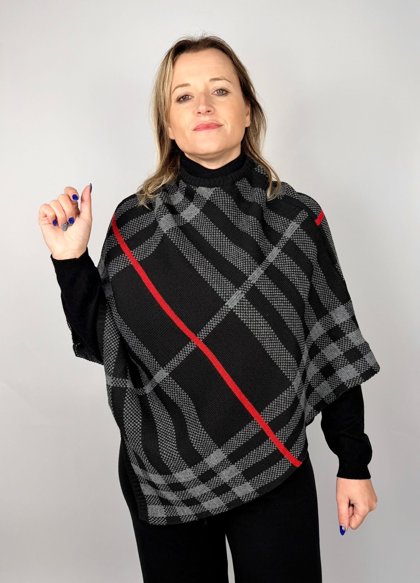 Poncho Red Burberry - AdrianWool