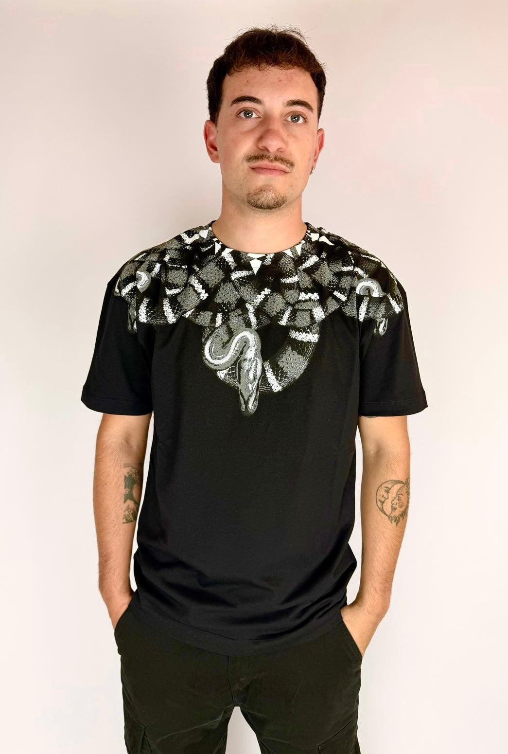 T-shirt Snake, Jet Black - County Of Milan