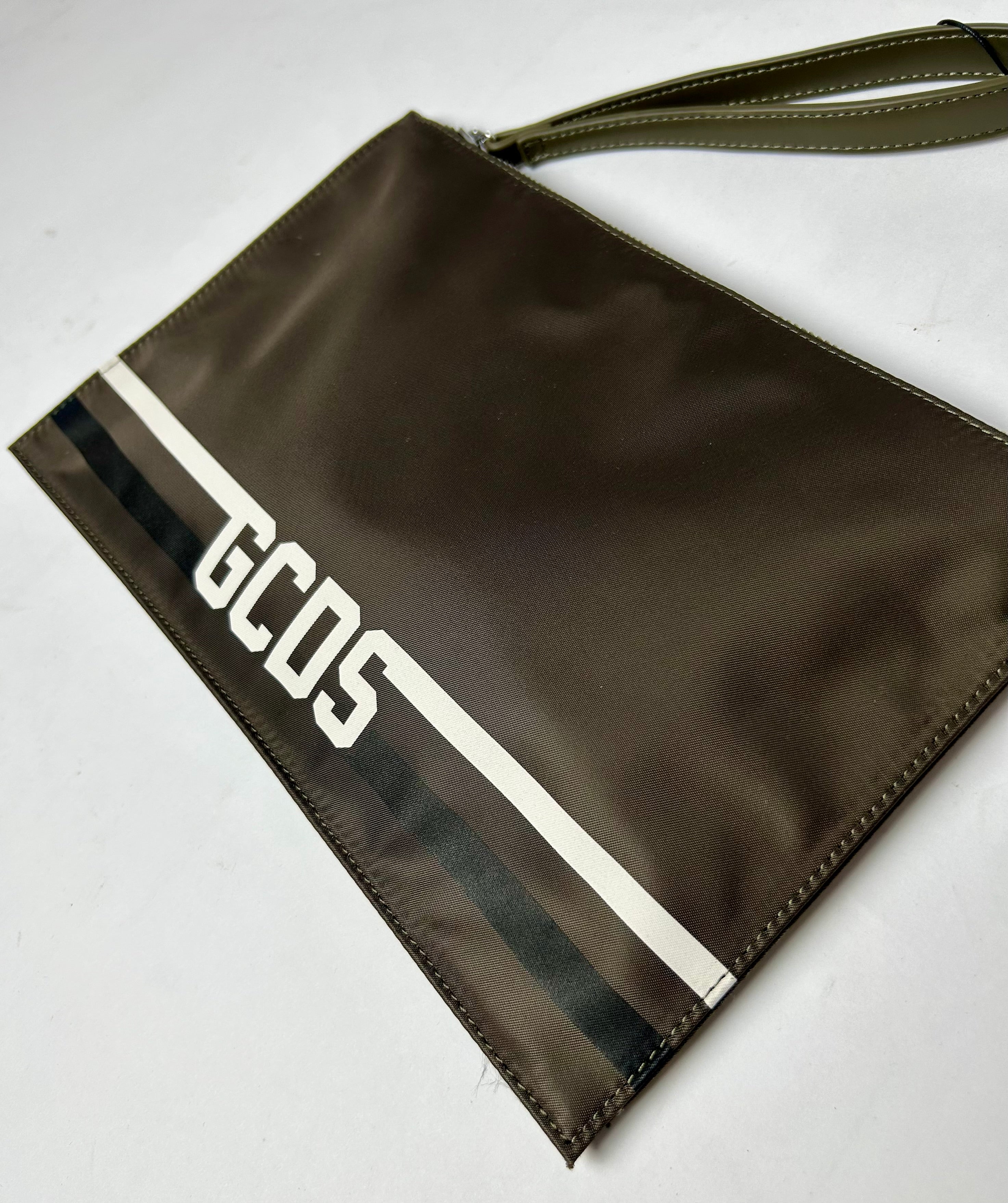 Pochette Essential Logo, Military Green - GCDS