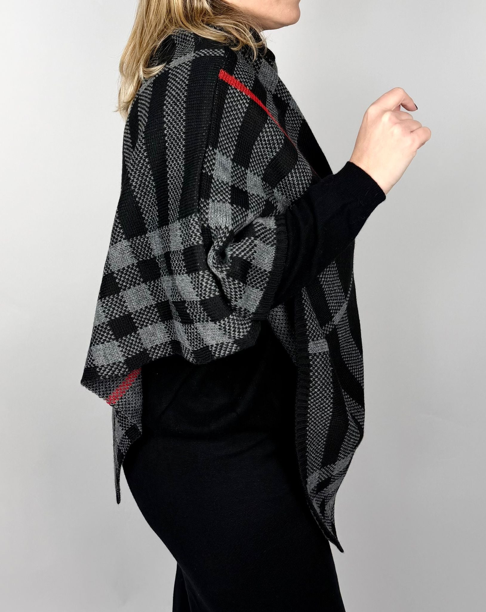 Poncho Red Burberry - AdrianWool