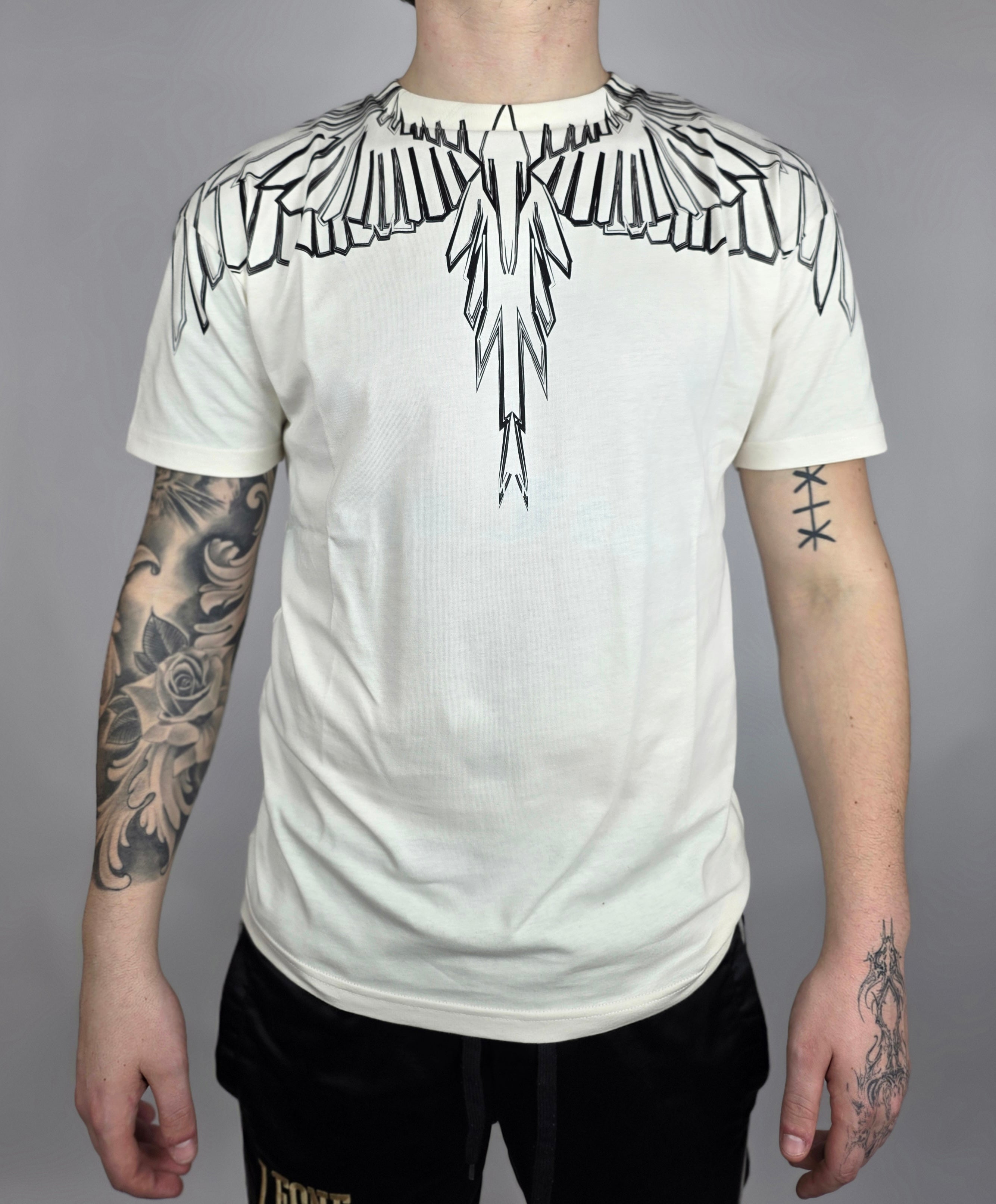 T-shirt Stylized Wings, Panna/Nero - County Of Milan