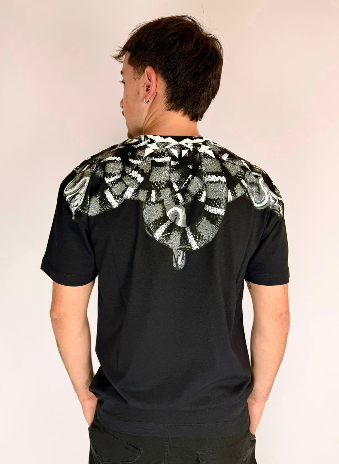 T-shirt Snake, Jet Black - County Of Milan