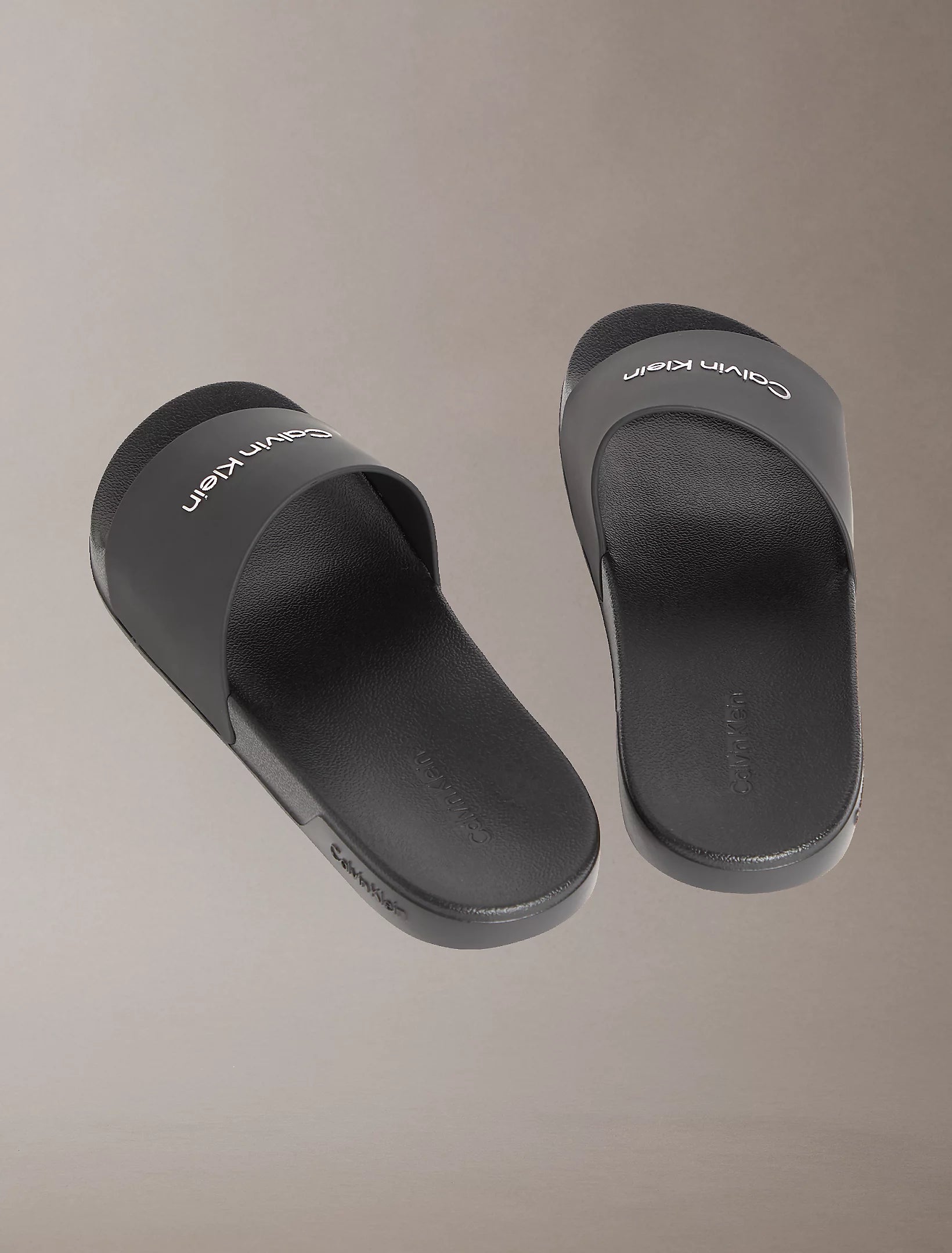Ciabatta Logo Sagomato, Nero - Calvin Klein