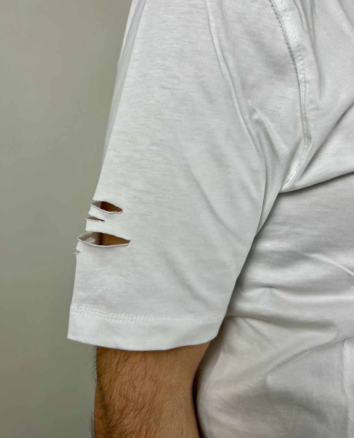 T-shirt Strappi Logo Sfumato, Bianco - Disclaimer