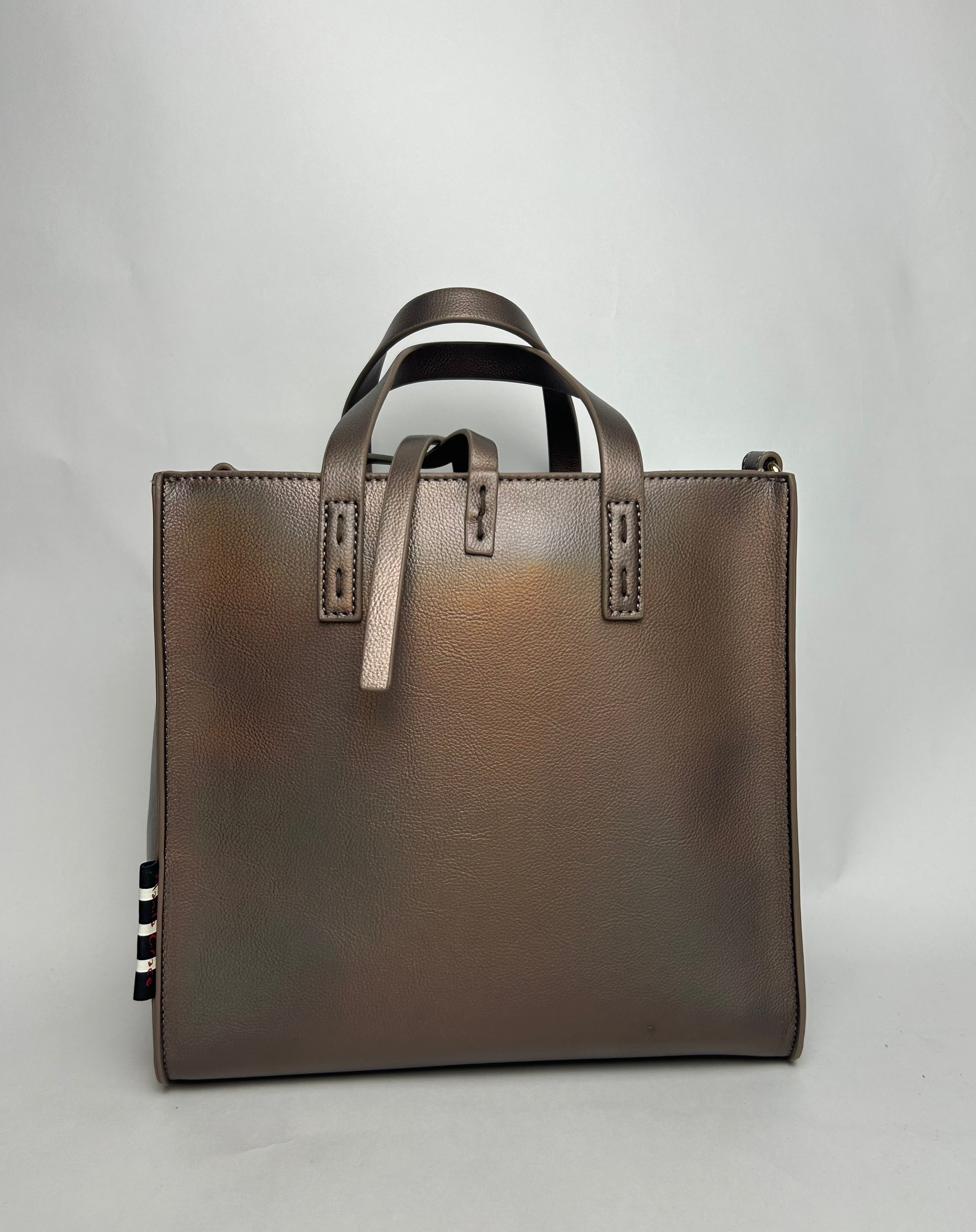 Borsa Felicia, Manila Grace