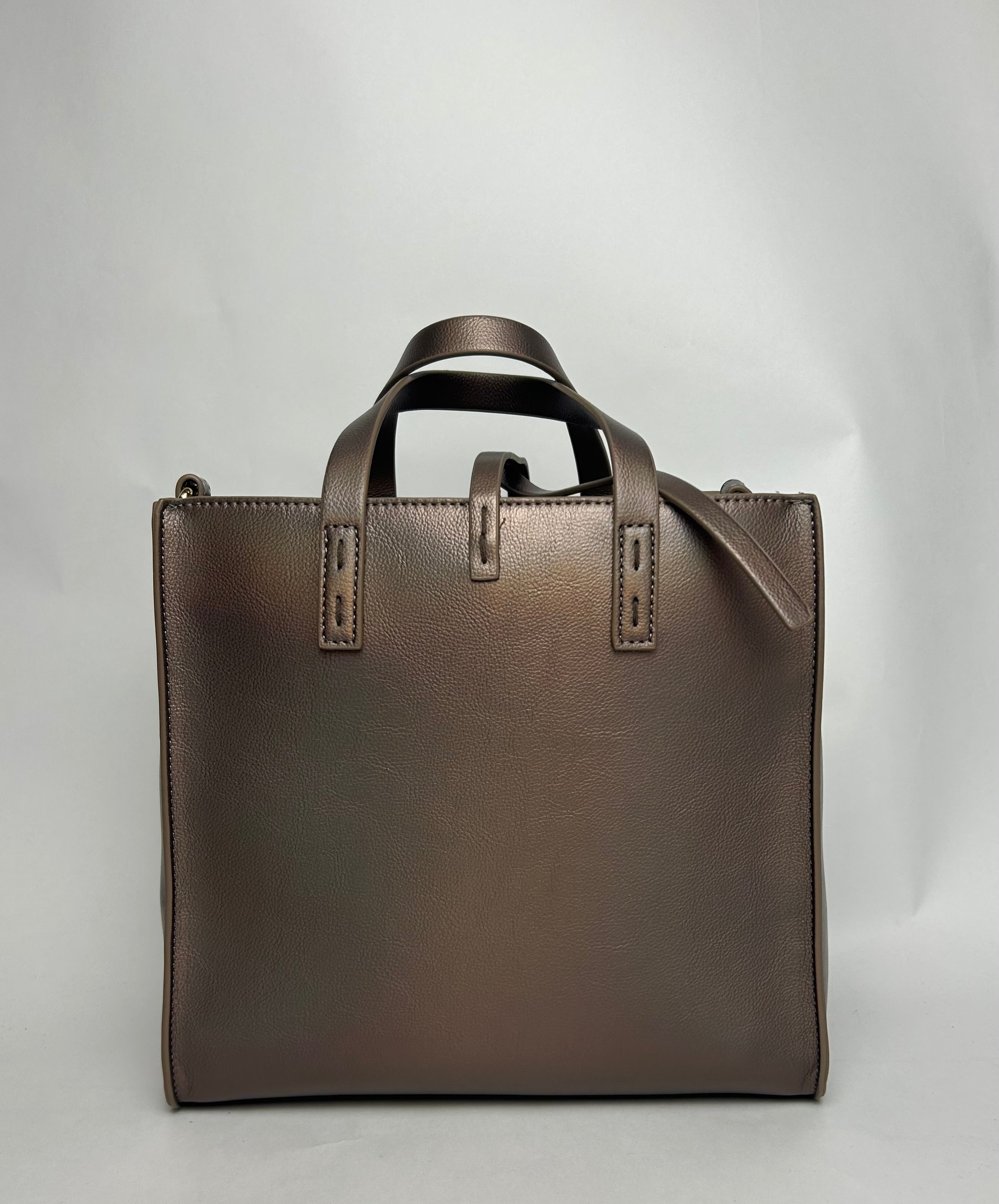 Borsa Felicia, Manila Grace