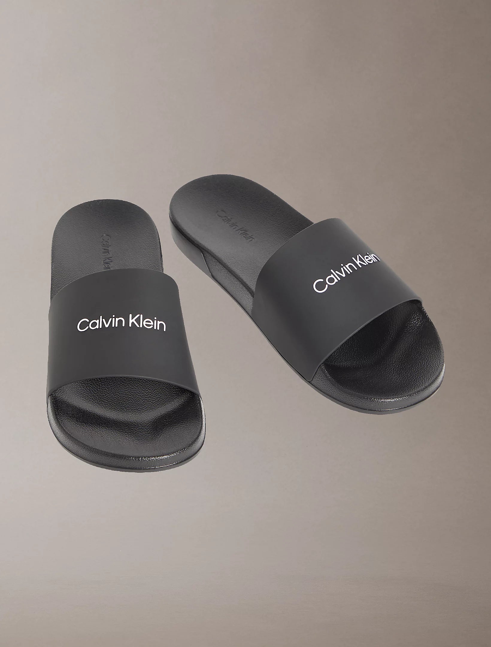 Ciabatta Logo Sagomato, Nero - Calvin Klein