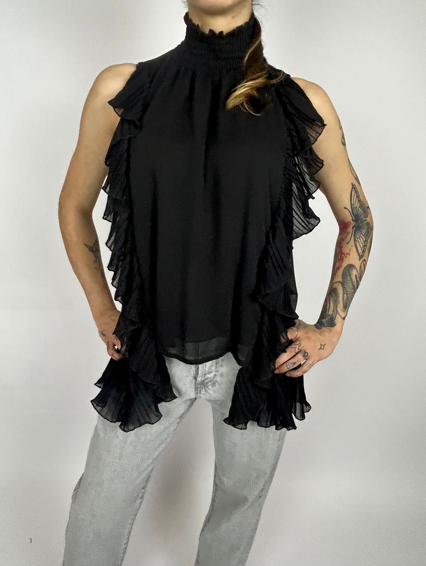 Blusa Balze, Nero - Philia Loft