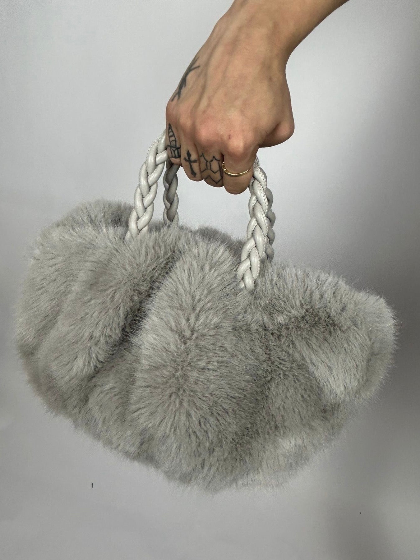 Mini Fluffy Bag, Light Grey - Souvenir