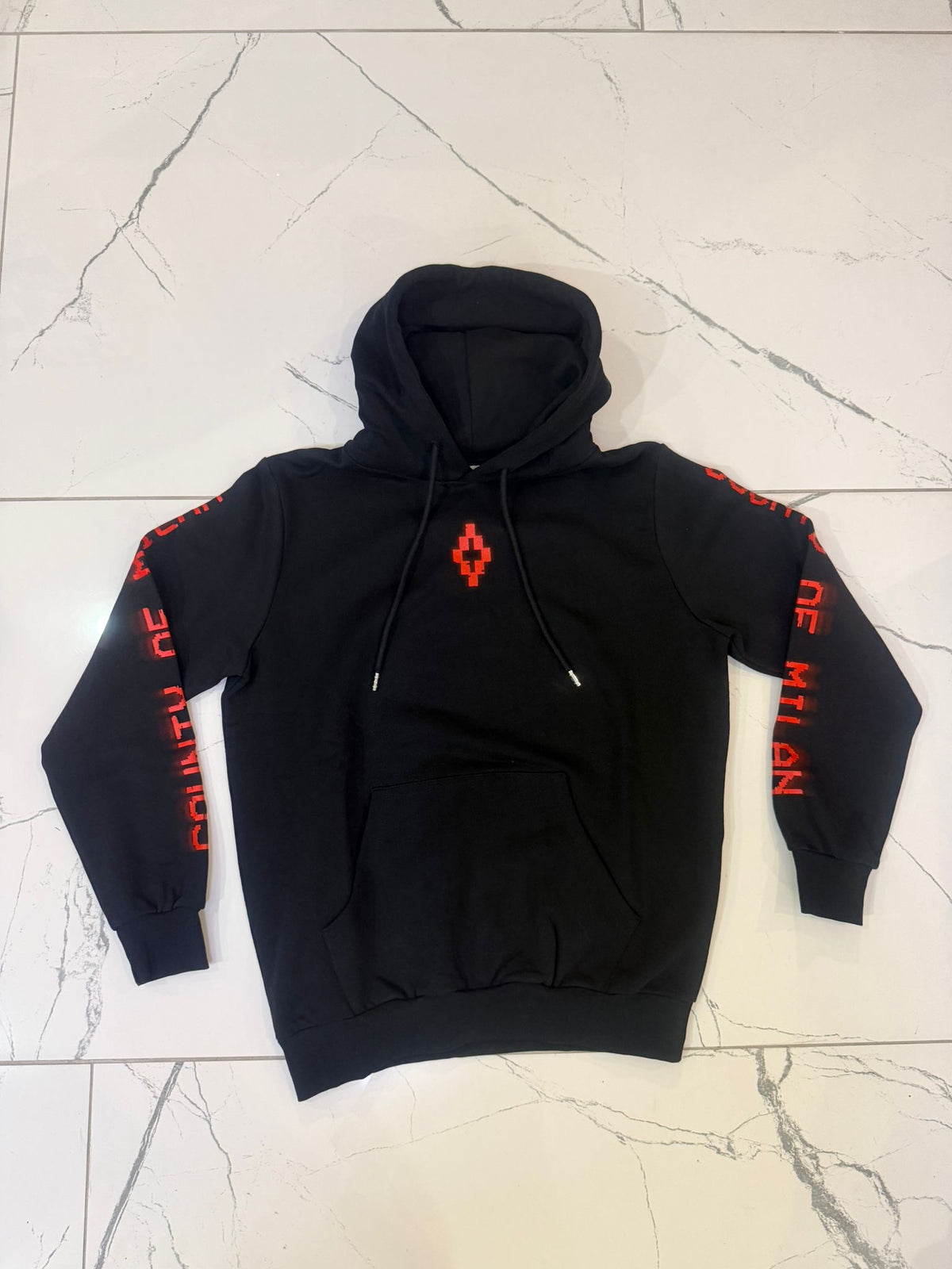 Hoodie Intense Red Logo, Nero - County of Milan