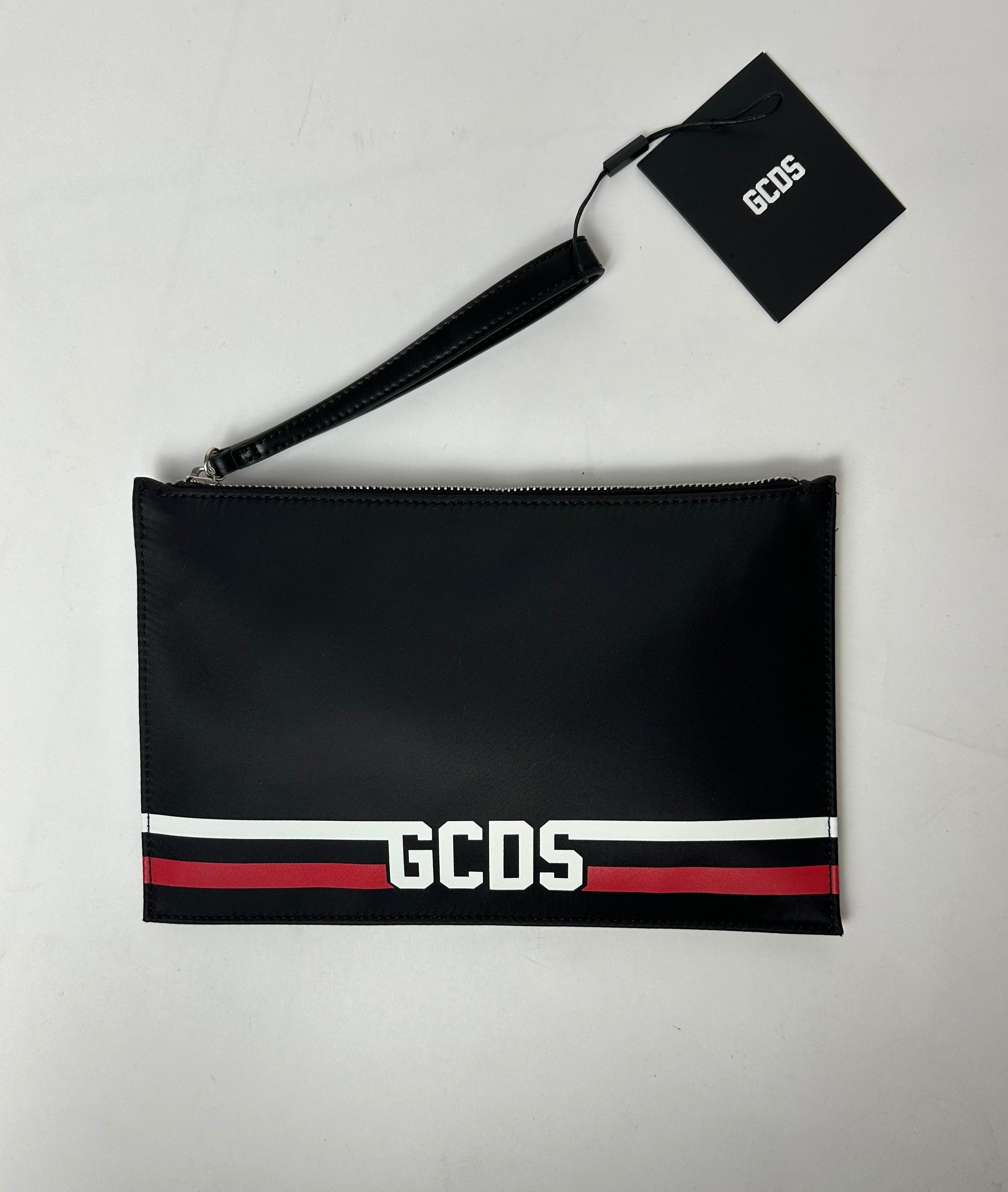 Pochette Essential Logo, Jet Black - GCDS