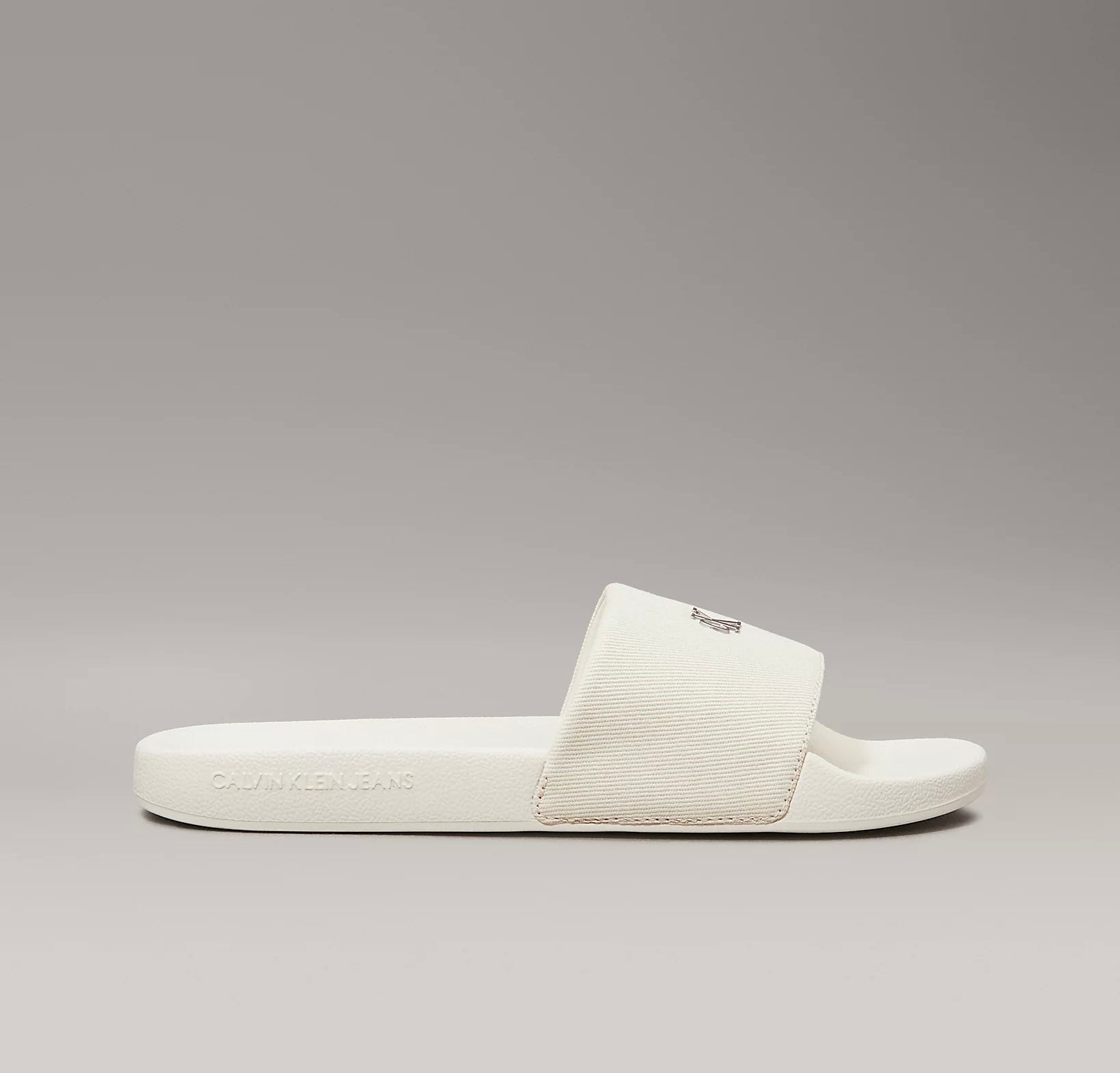 Ciabatta Fascia Metal Logo, Burro - Calvin Klein
