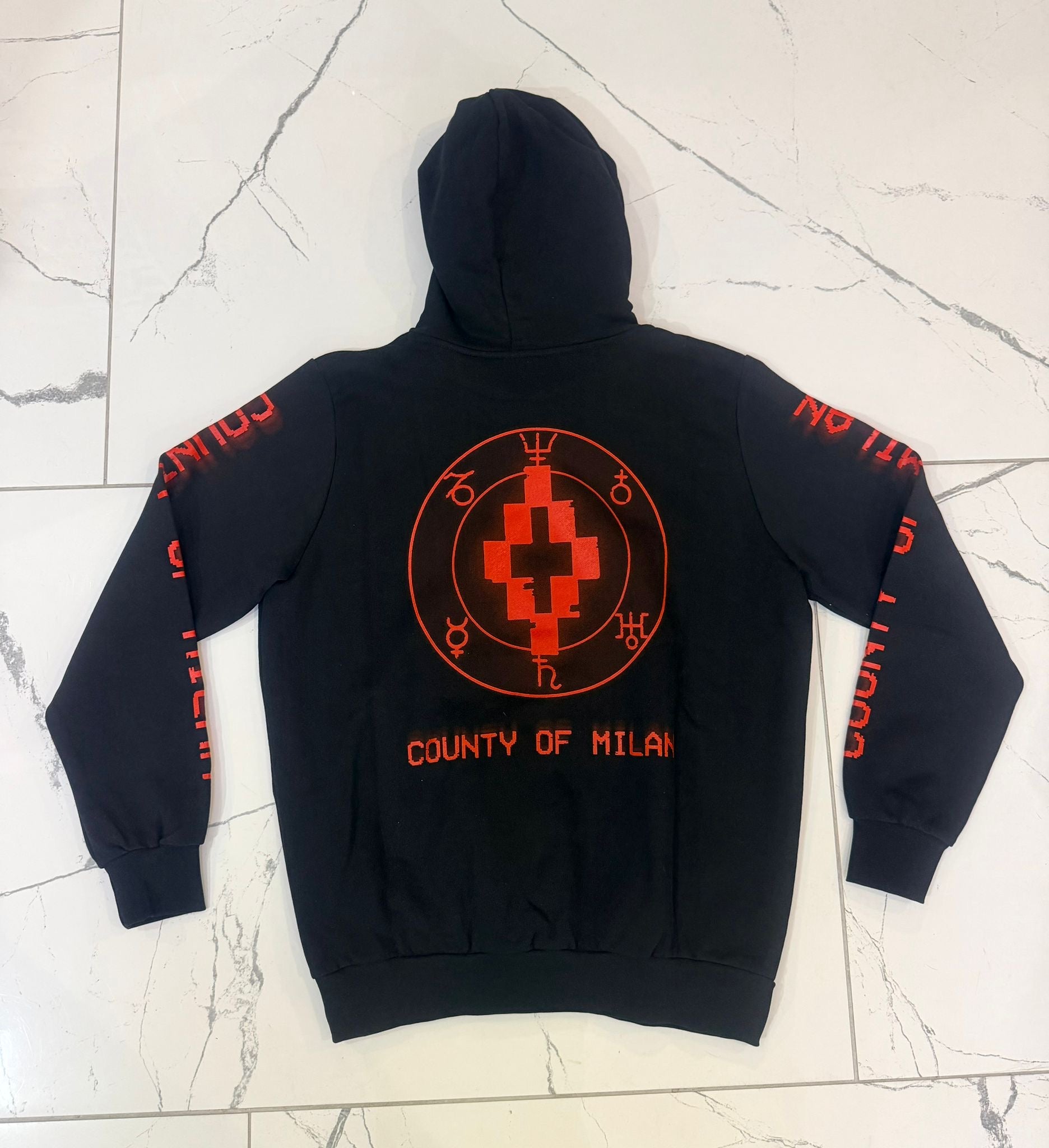 Hoodie Intense Red Logo, Nero - County of Milan