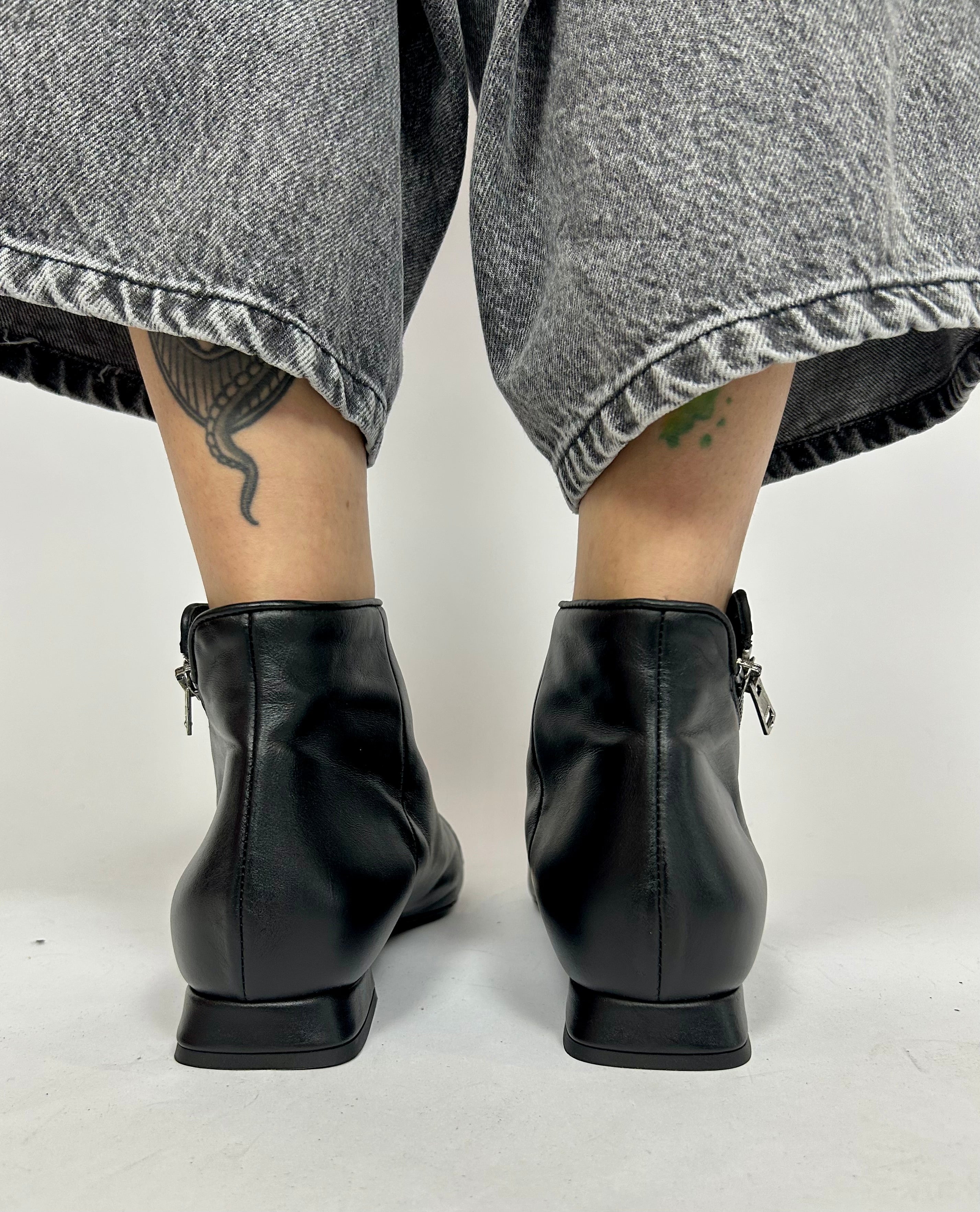 Stivaletto Zip, Nero - Kate Libertine