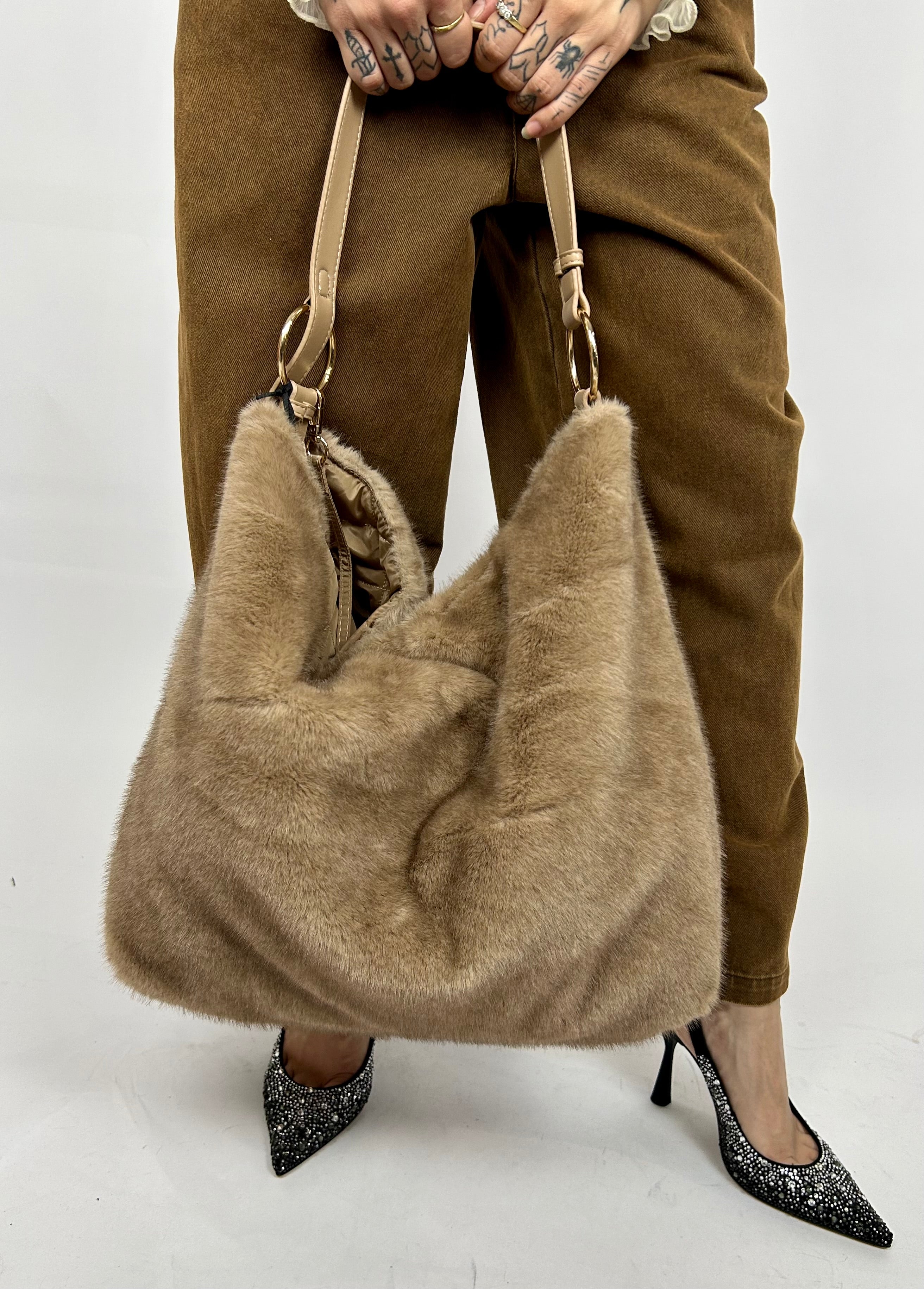 Shopper Fluffy Bag, Light Brown - Souvenir