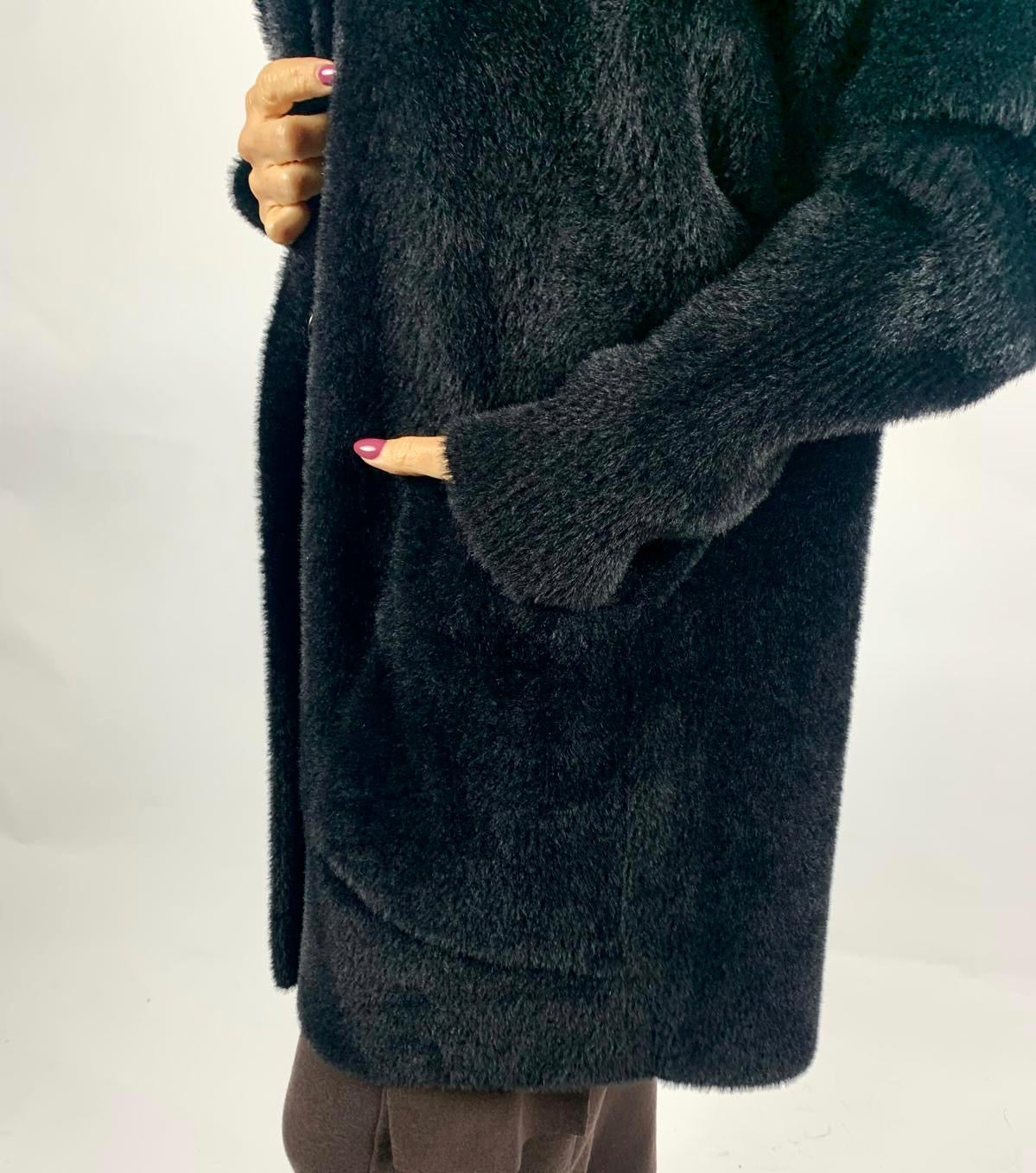 Giacca Fluffy, Nero - Nanebi