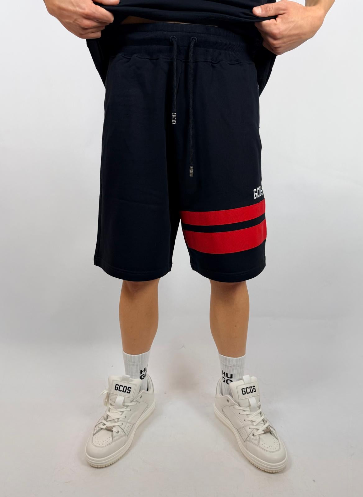 Pantaloncino Basic Logo, Nero/Rosso - GCDS