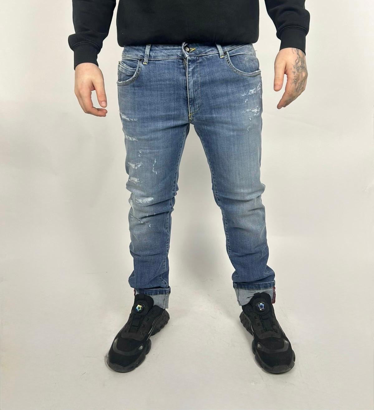 Jeans Lavaggio Blu Denim Rotture Chiuse - Take Two