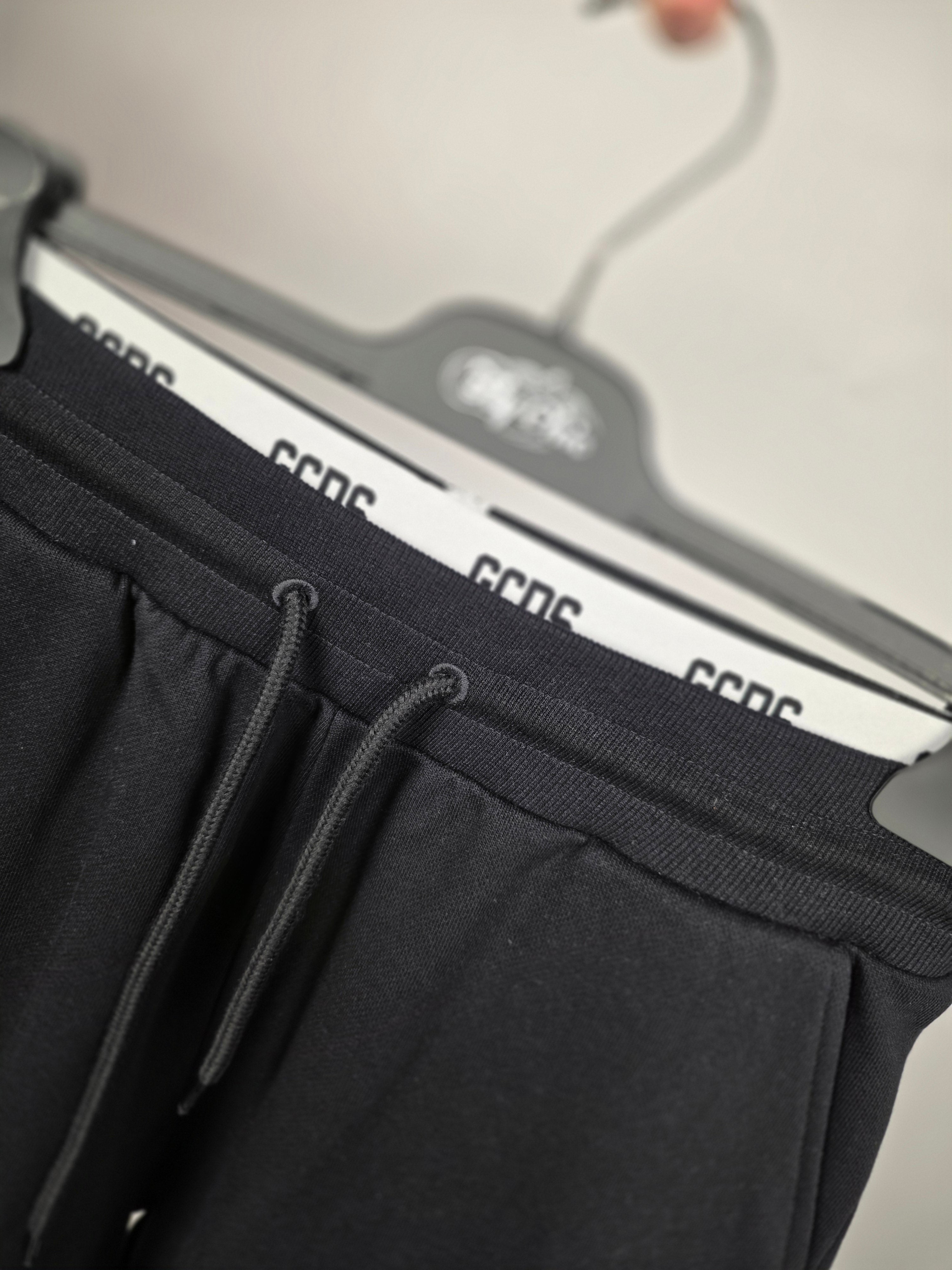 Pantaloncino Essentials Logo, Nero - GCDS