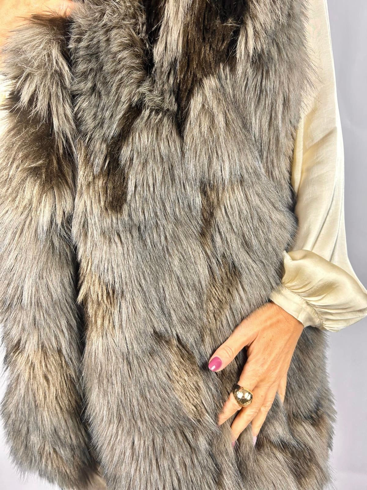 Eco Pelliccia Smanicato, Light Brown - Philia Loft