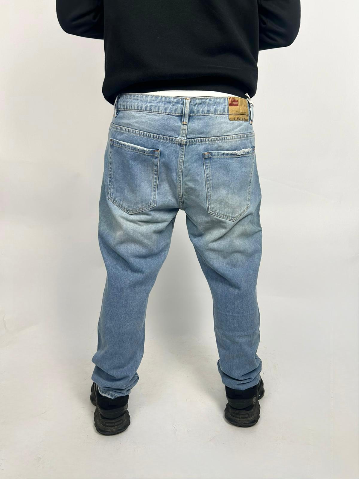 Jeans Baggy Lavaggio Chiaro E Rotture - Landek