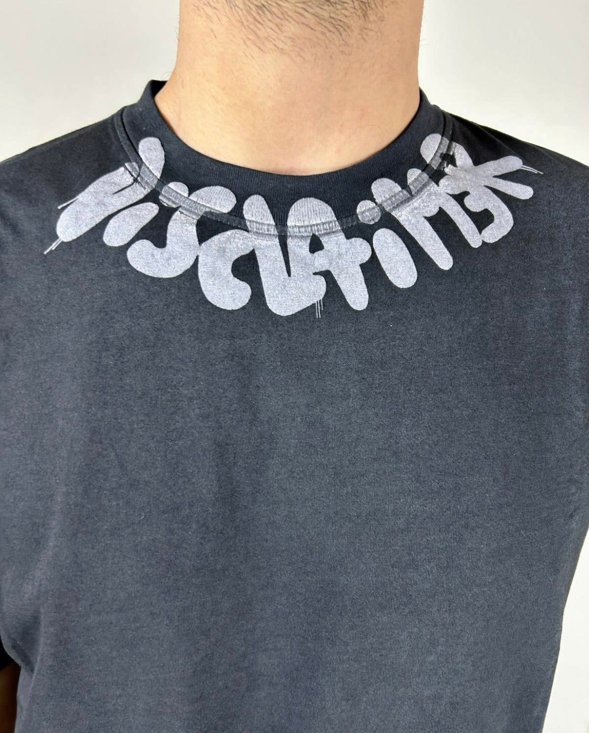 T-shirt Logo, Grigio Scuro - Disclaimer