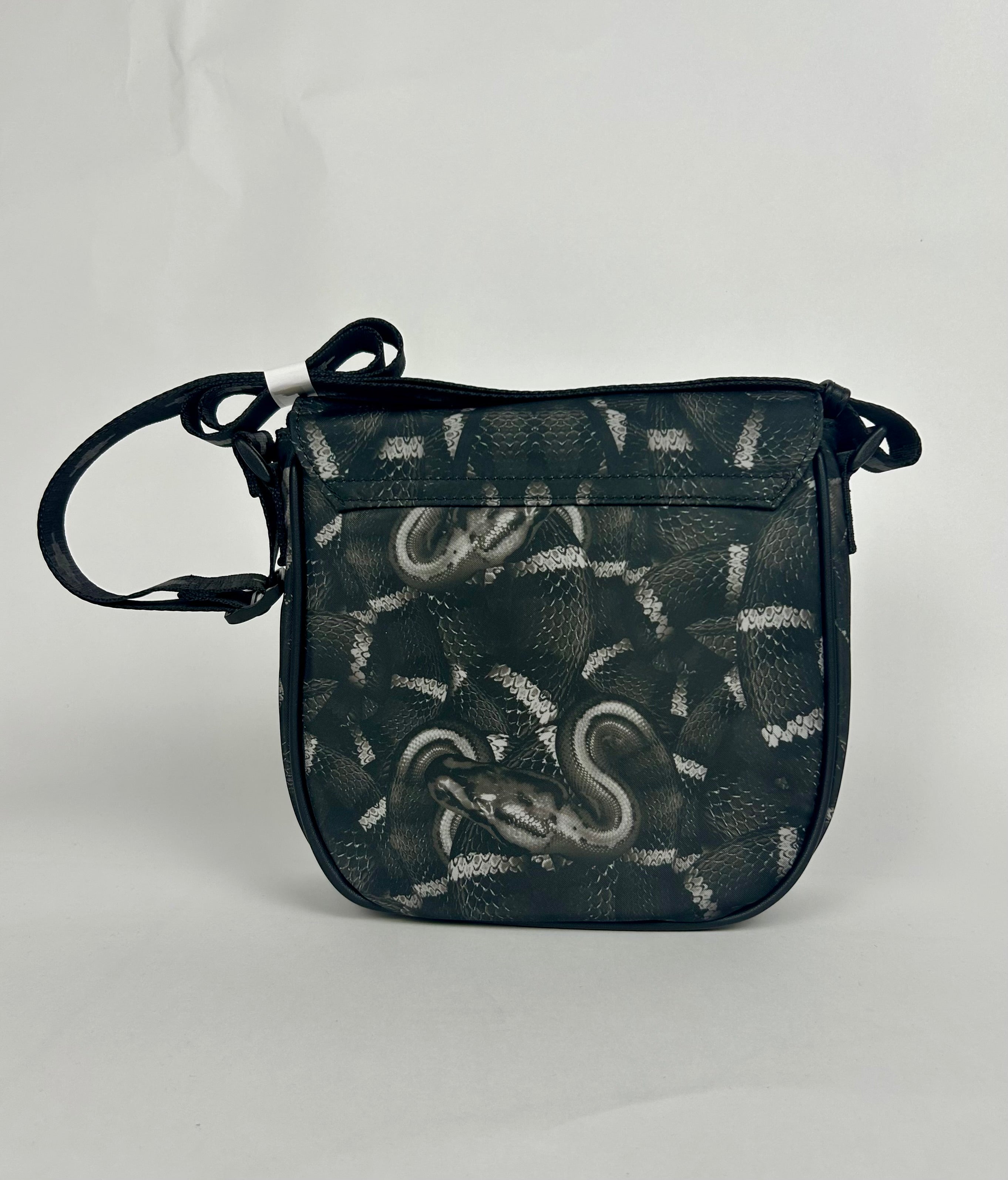 Borsello Snake, Jet Black - County Of Milan