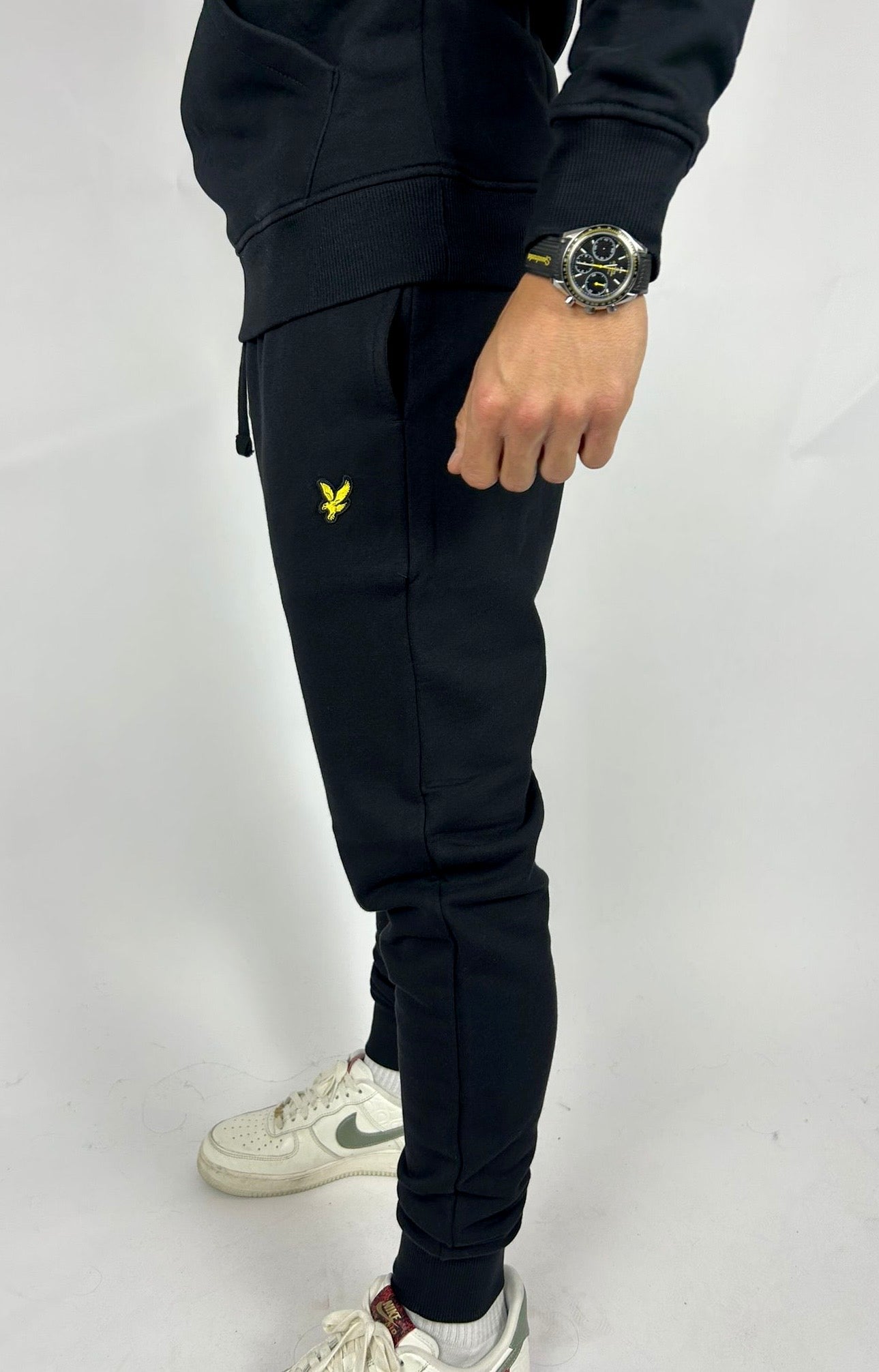 Skinny Fit Cotton Joggers Padded, Jet Black - Lyle&Scott