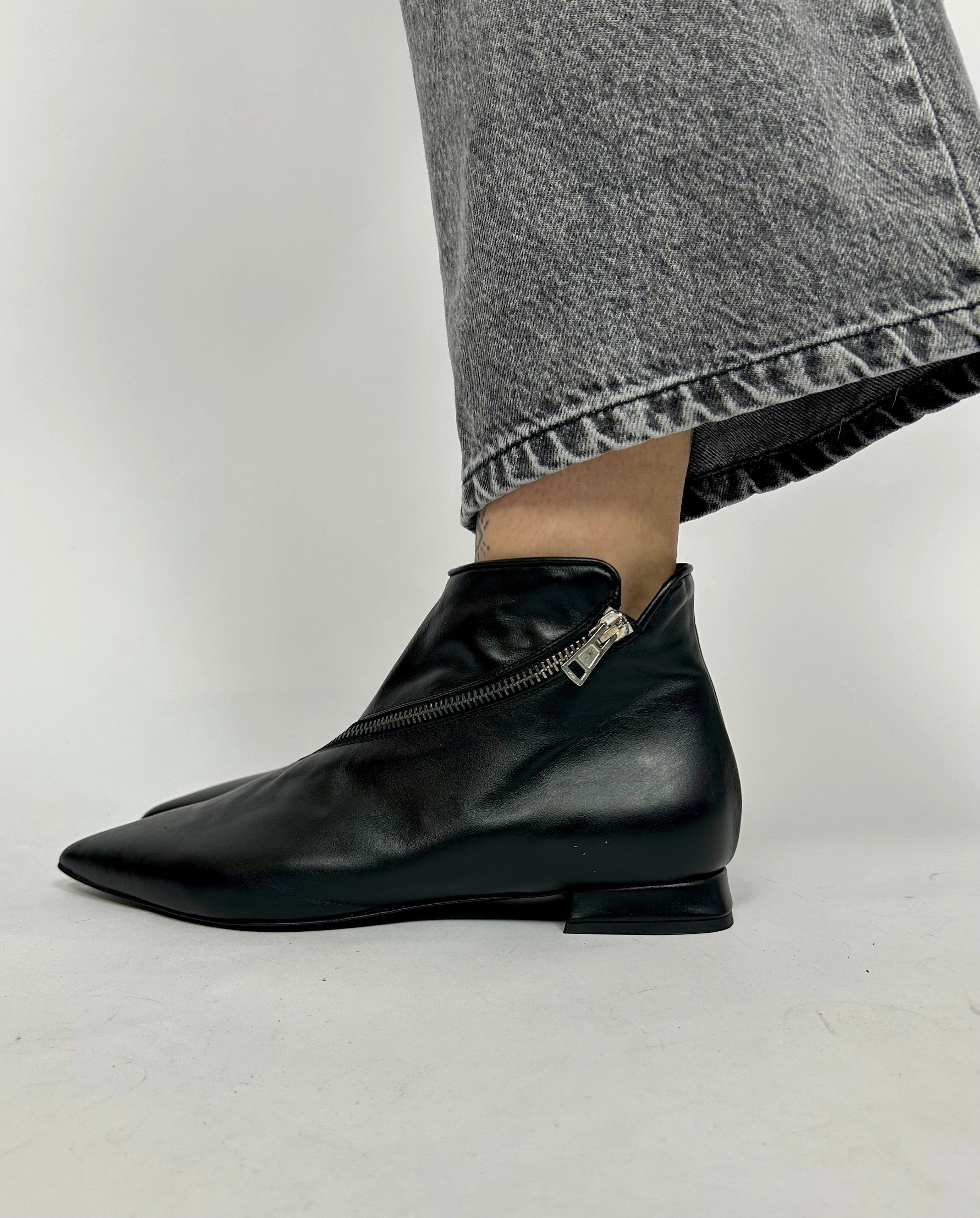 Stivaletto Zip, Nero - Kate Libertine