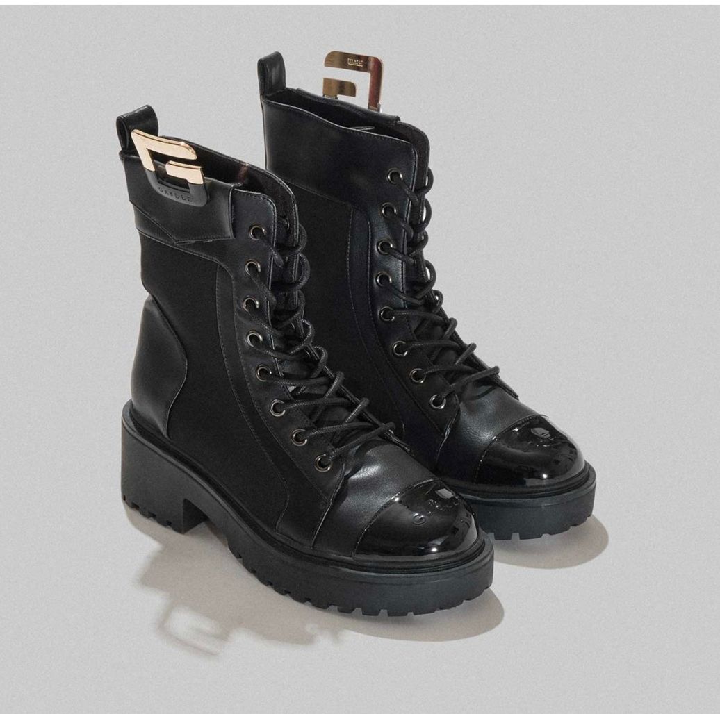 Anfibio - Gaelle Paris